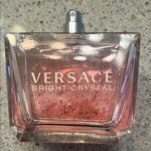 Versace Bright Crystal Pink Perfume
